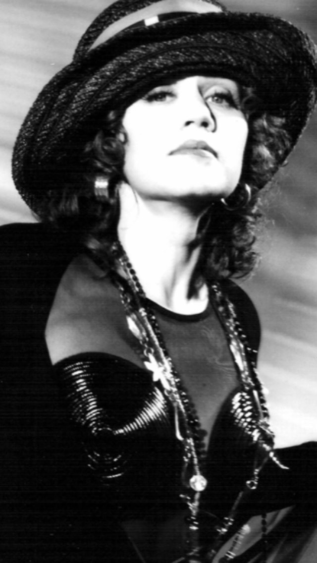 Rhonda LaRoy